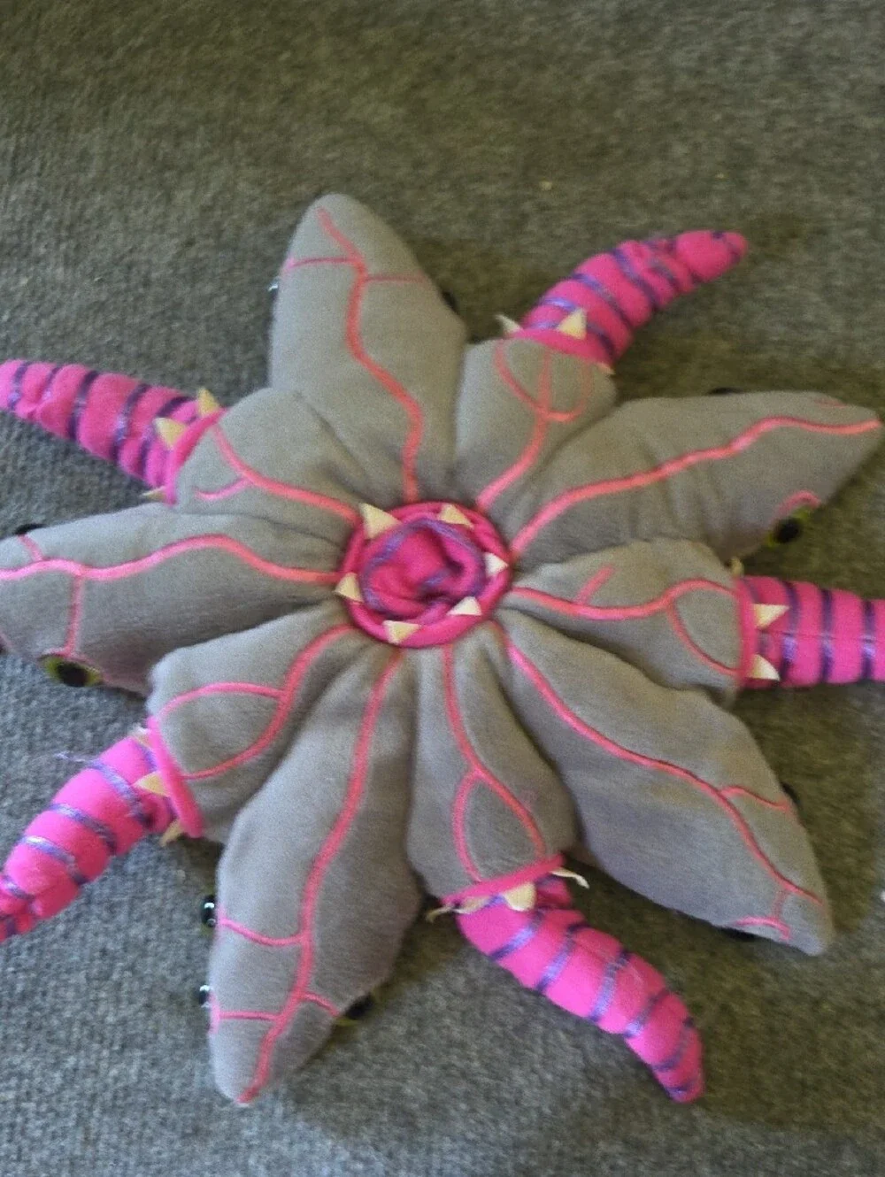 Shoggoth Gray & Pink Starfish Monster Toy - Rare